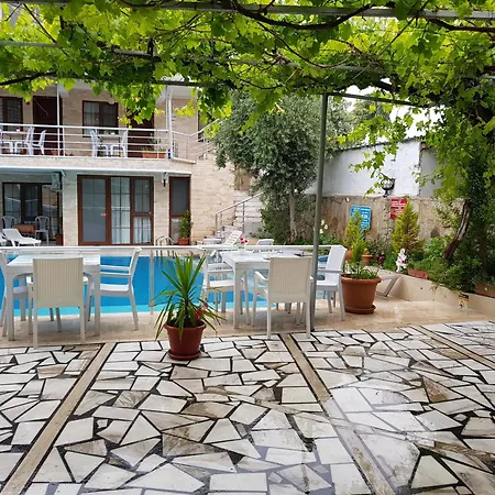 Hotel Alida