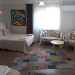 Alida باموكاليه